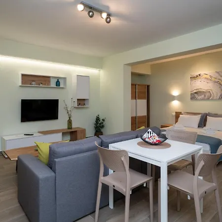 Aliki's 1 * Kalambaka